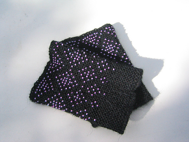 Geometry 4 Wrist Warmers