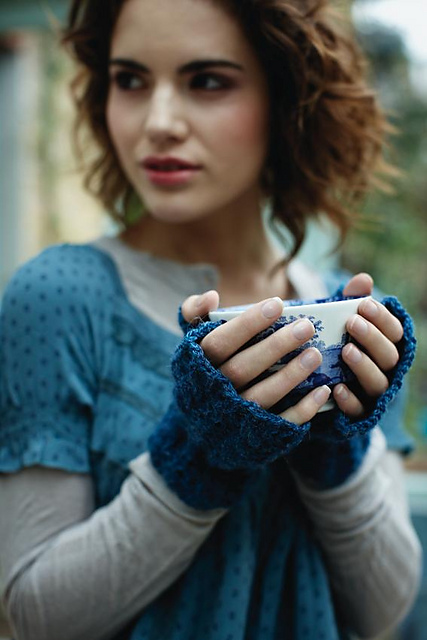 Belle Cable Mitts