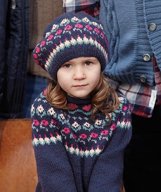 S8218 Girls Pullover