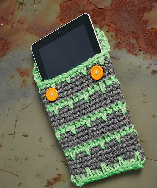 S8605-C Crocheted Tablet Cover