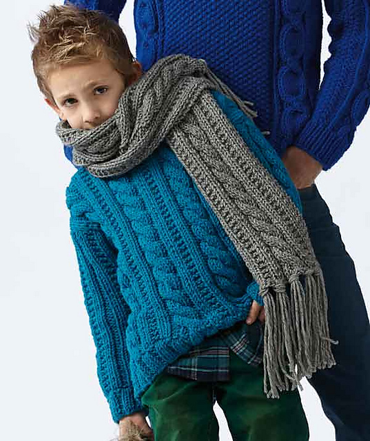S8544 Bold Cabled Pullover