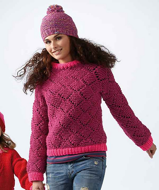 S8548 Garter Lace Sweater