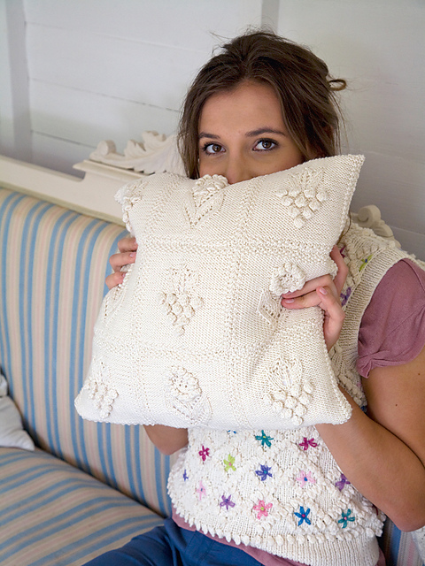 Herbaceous Cushion