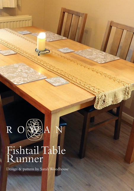 Fishtail Table Runner