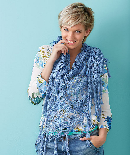 S8777 Triangular Pineapple Shawl