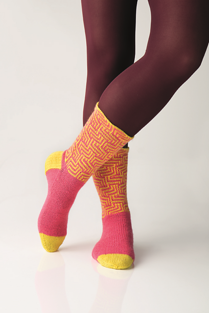 Maze Socks R0239
