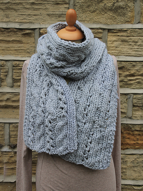Lace Cable Scarf