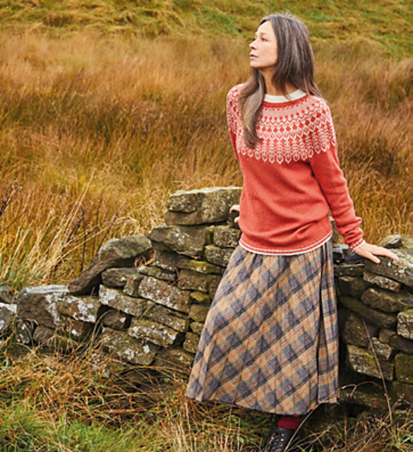 Stranded Yoke Pullover 10131