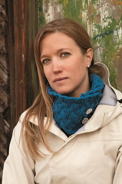 Berry Twist Cowl