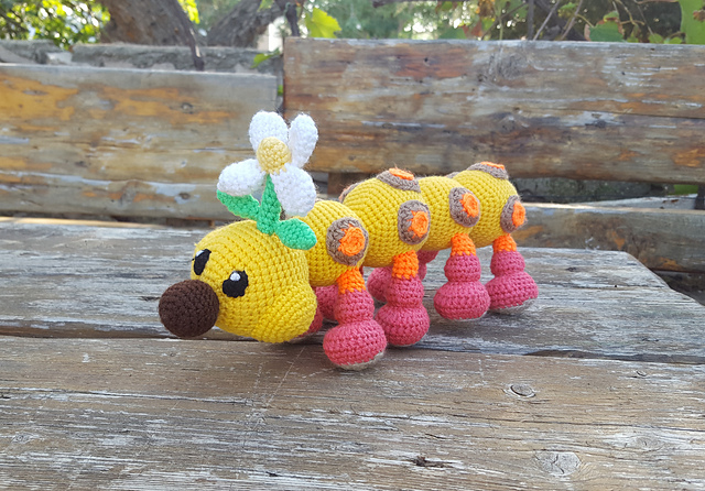 Wiggler Super Mario