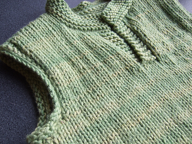 Rib vest