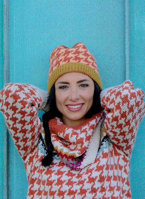 Houndstooth Cowl and Hat