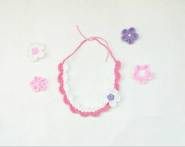 Sara's headband