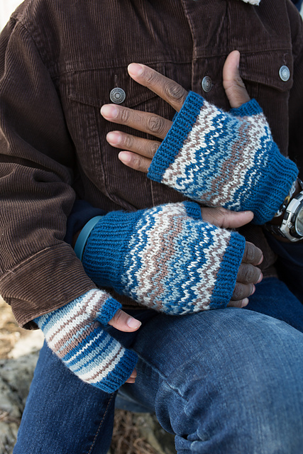 Mud Season Fingerless Mitts