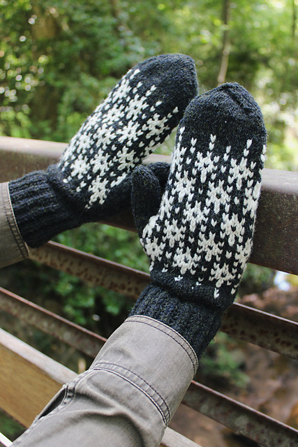 Winterlight Mittens