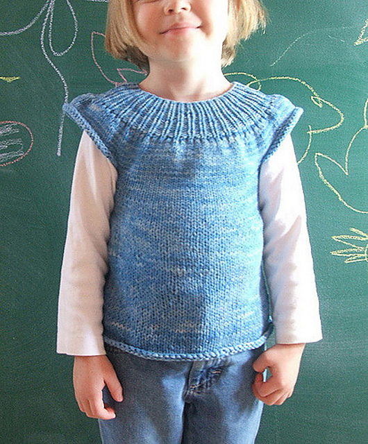 Girl's cap sleeved spring shirt