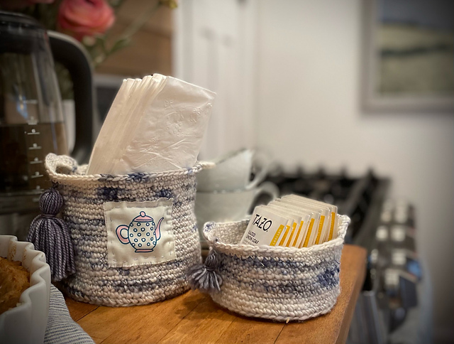 Serpentina Crochet Basket