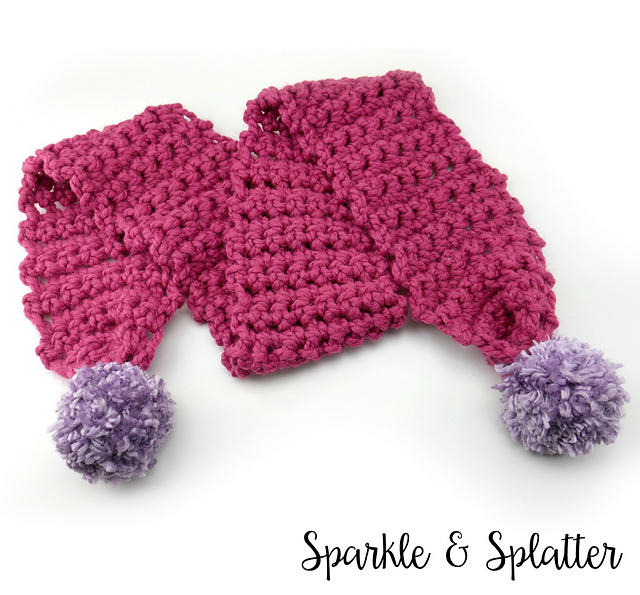 Finger Crochet Pom Pom Scarf