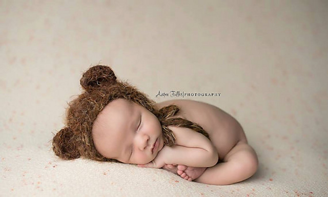 Fuzzy Bear Bonnet