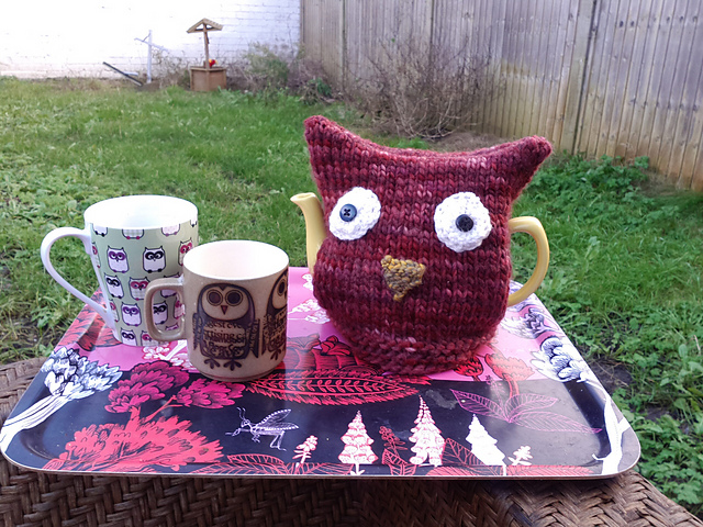 Chunky Owl Tea Cosy