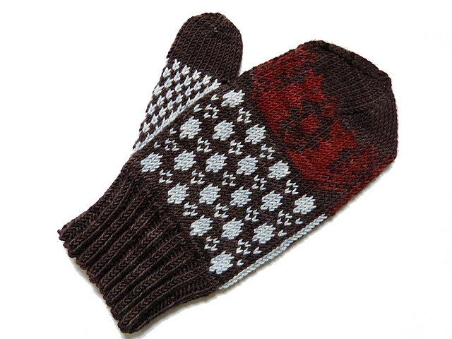 Brown-Eyed Squirrel Mittens