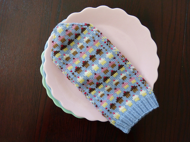 Cupcake Mittens