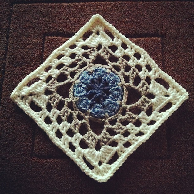 32 Block Stitch Flower