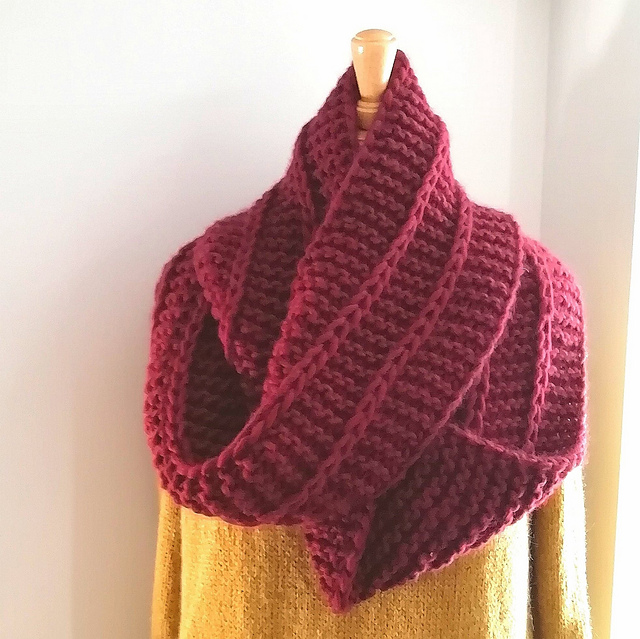 Baa's Super Chunky Cowl / Scarf