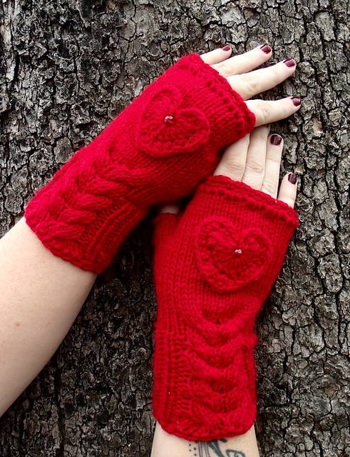 Sweetheart Fingerless Gloves