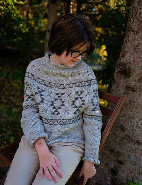 Ravelry: spoolofthirds' Rug~ Sweater