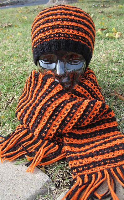 MG's School Colors Hat and Scarf