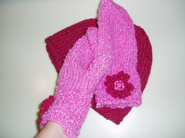 Two-Dollah Mittens