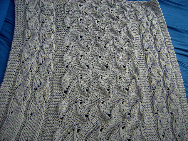 Lacy Scrolls Baby Blanket