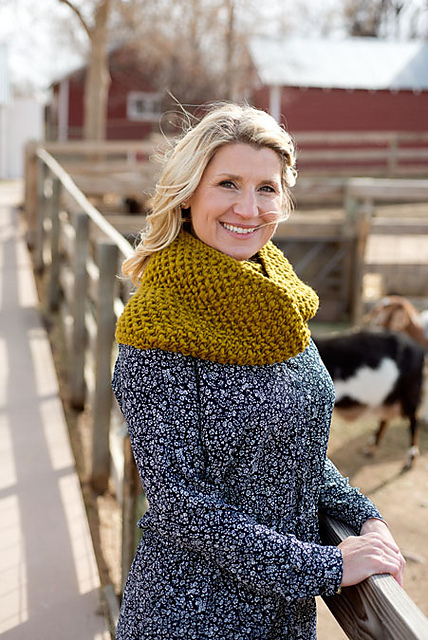 Evelyn Cowl
