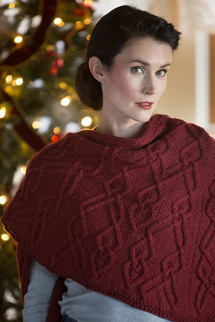 Entwined Capelet