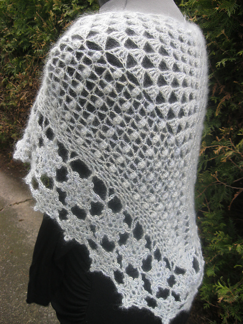 Midwestern Snowfall Shawl