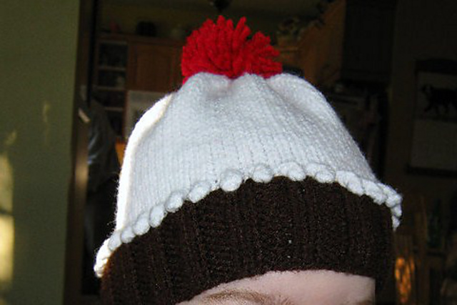 Cupcake Hat
