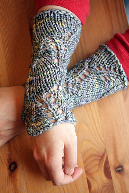 Opal Creek Mitts
