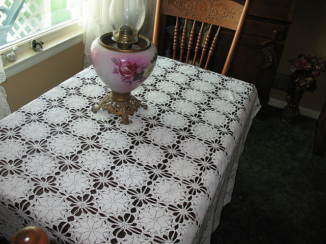 Lucky Star Tablecloth #7144