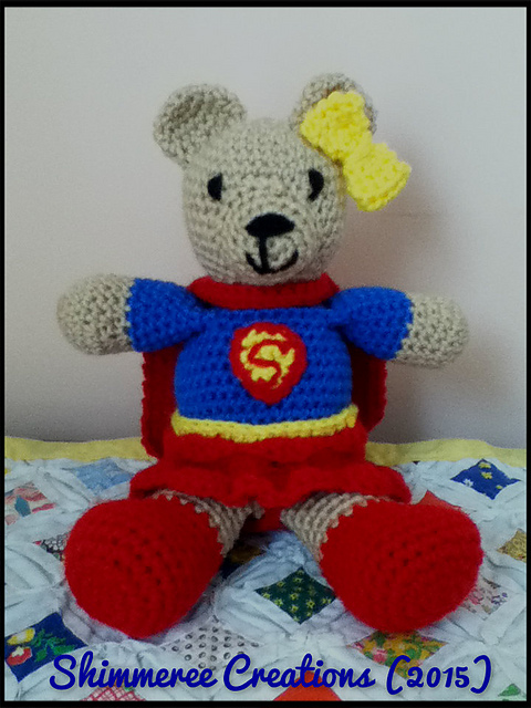 Amigurumi SuperGirl Bear