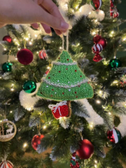 Tiny Simple Christmas Tree