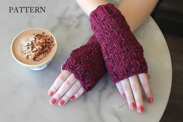 The Elise Fingerless Glove