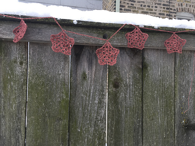 Sparkly Star Garland