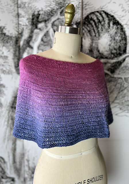 Coastline Capelet