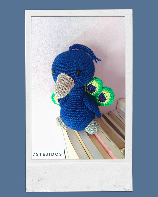 Pavo Real Amigurumi