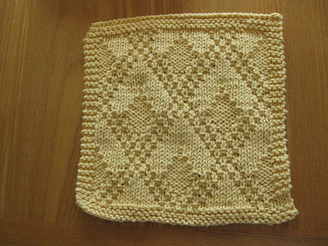 Chandelles (Candles) Dishcloth