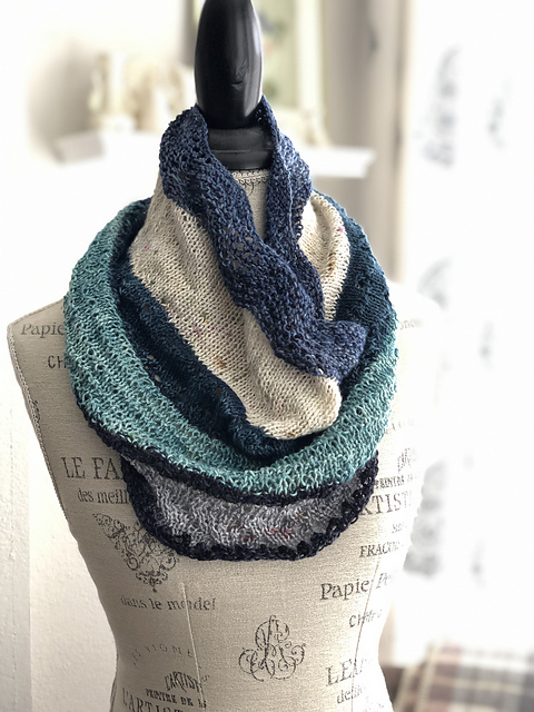 Alina cowl