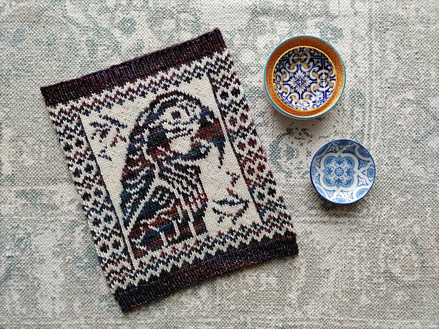 Amazon Macaw Cowl