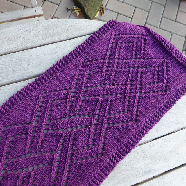 Celtic Knot Scarf