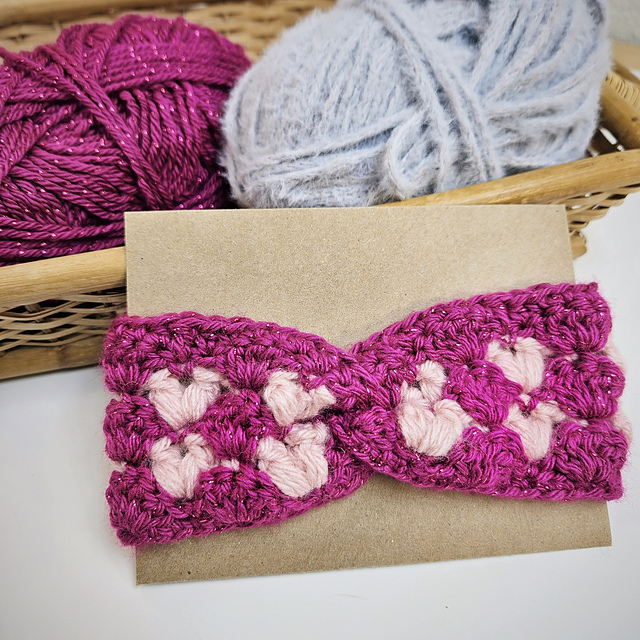 Lovebug Bobble Ear Warmer
